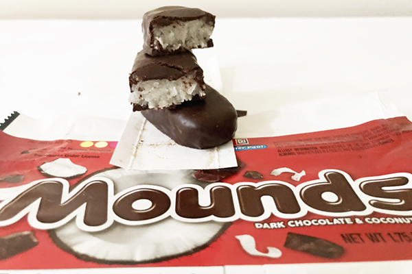 mounds candy bar and wrapper