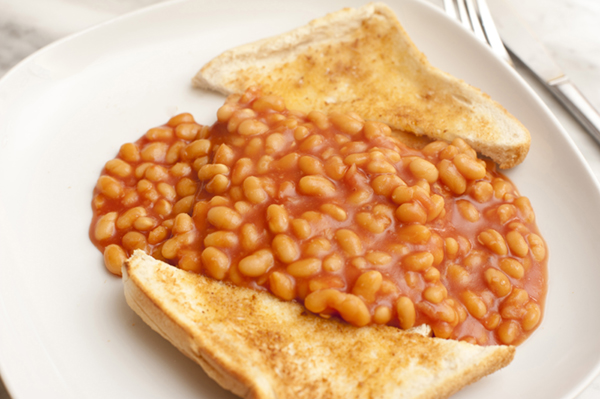 baked beans with toast