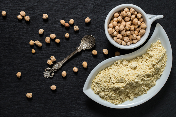 Chickpeas and chickpea flour