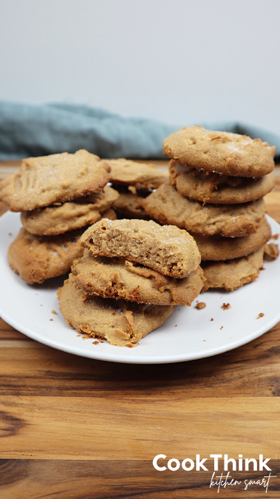 2 ingredient peanut butter cookies bite out