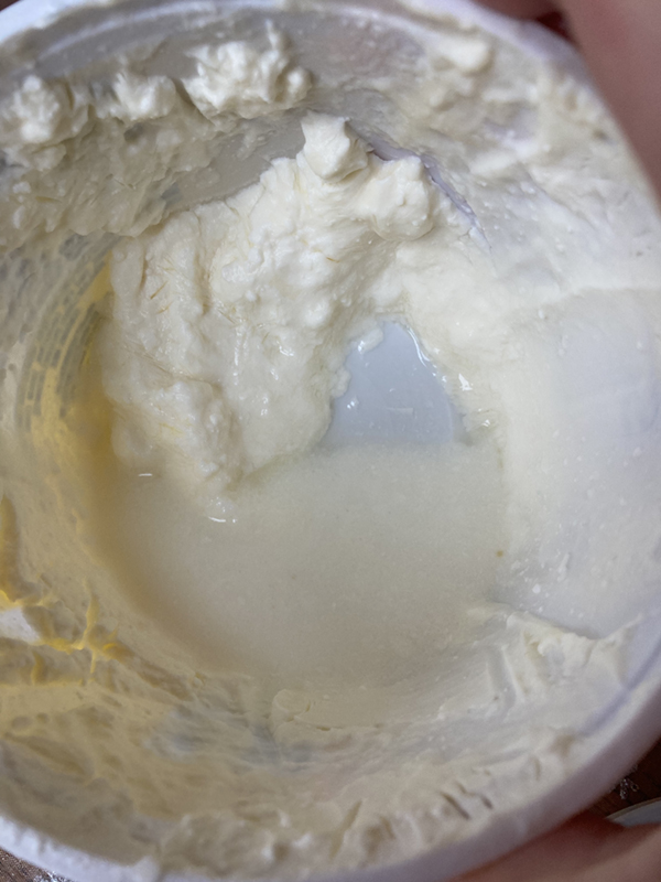 sour cream thats been frozen