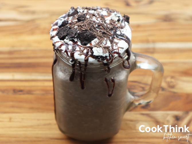 Mocha Cookie Crumble Frappuccino Recipe