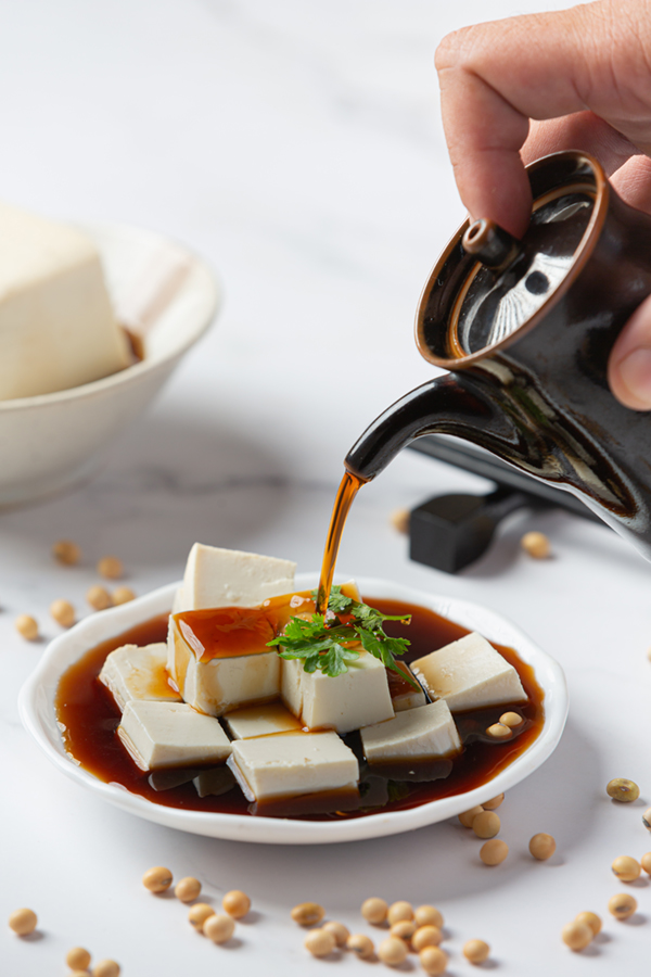 Tofu with soy sauce