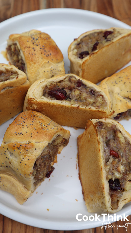 sausage rolls with poppy seeds