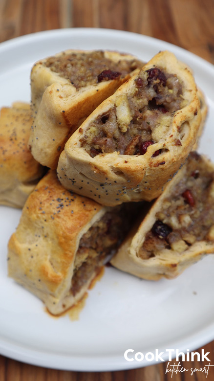 sausage rolls with stuffing